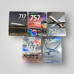 Delta Cool Pilot Trading Card Bundle Boeing B757, B767, B717 Airbus Set Of 5 New